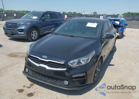 2021 Kia Forte Lxs z USA, uszkodzony, nr VIN 3KPF24AD8ME278302